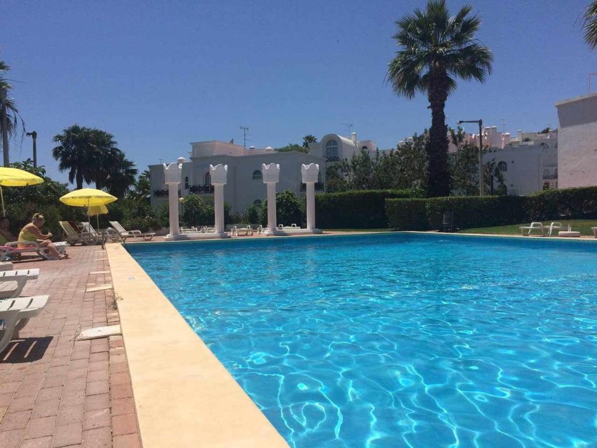 Tavira Cozy Studio By The Pool Exterior photo